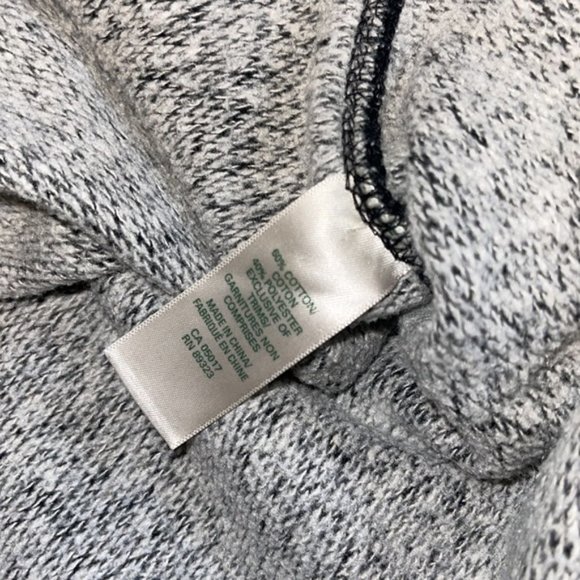 Roots Canada Black and White Cotton Sweatshirt - Women’s Size Medium - Picture 5 of 10